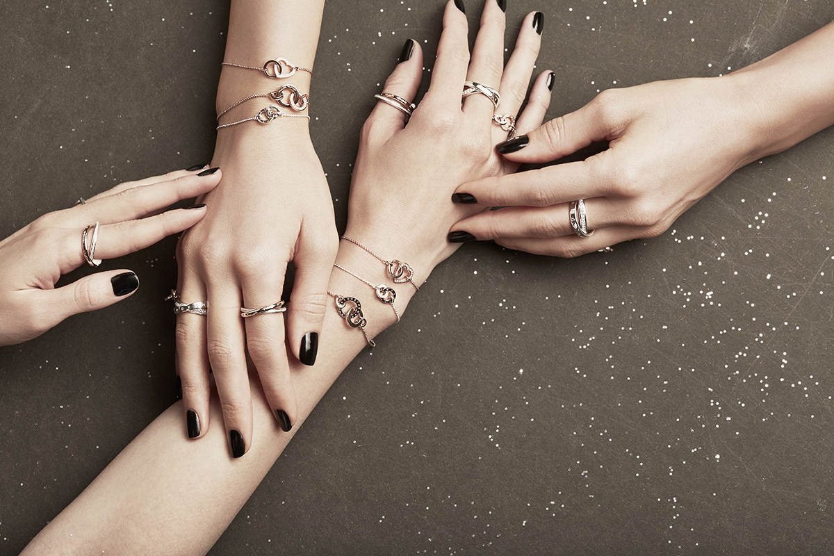 Hand Model Eva-Marie - hands jewelry